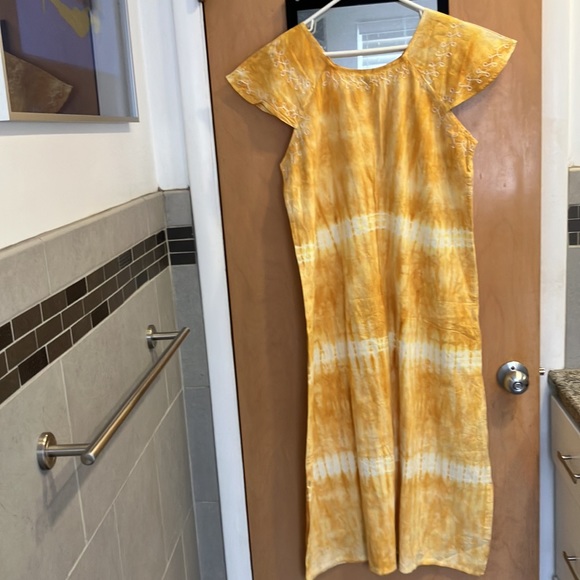 Boho tie dye long summer dress with embroidery - Picture 5 of 9